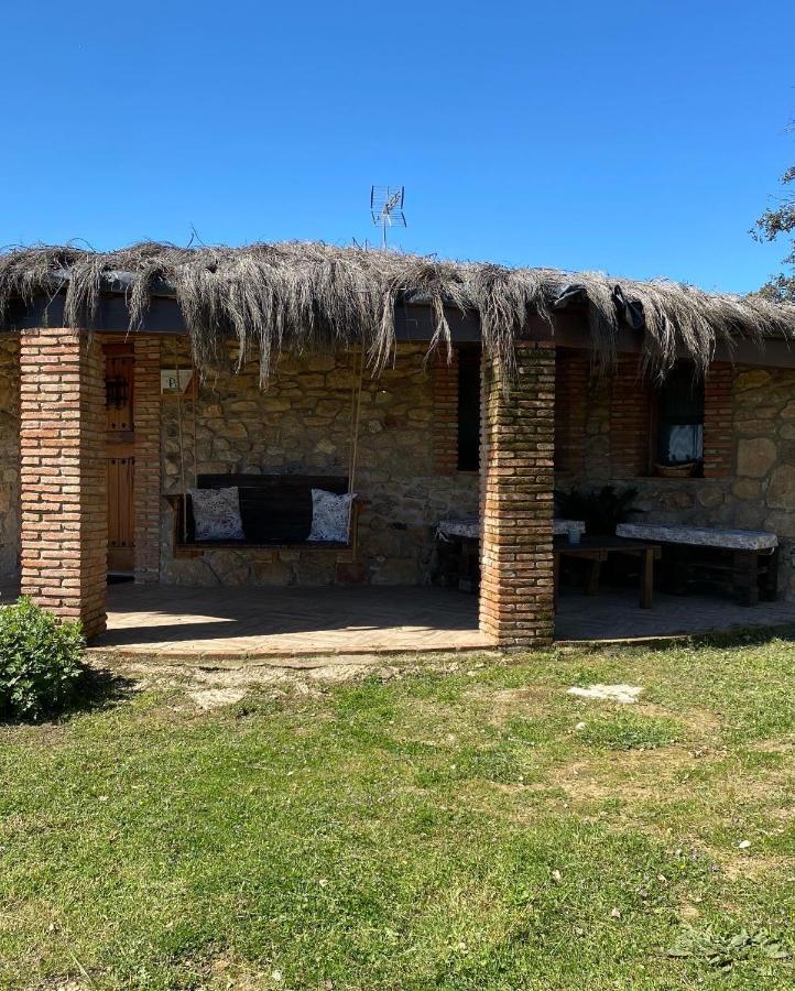 Complejo Rural El Prado Hotell Logrosán Eksteriør bilde