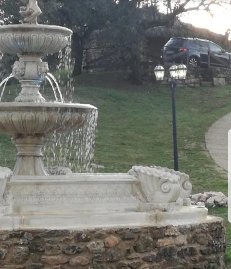 Complejo Rural El Prado Hotell Logrosán Eksteriør bilde